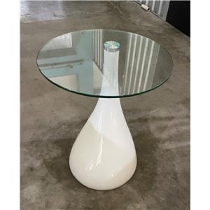 4x White Side Tables